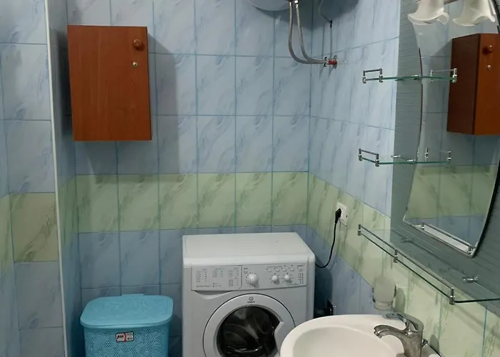 I&s 2 Apartment Golem (Tirana)